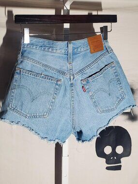Levis Premium 501 Women's Denim Cut Off Shorts Size 26 Light Blue Distressed